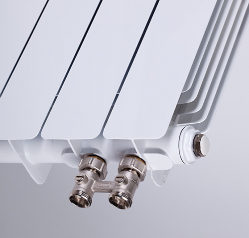 картинка Радиатор биметаллический RIFAR BASE Ventil 500 х 4 секции подключение нижнее (левое)(BASE Ventil VL) (R50004НПЛ) от магазина Сантехстрой