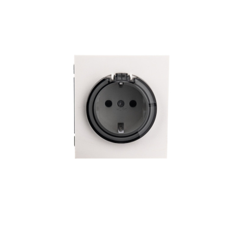 картинка Розетка STRONG 1-ая с/з с/у, со шторками и крышкой 16А жемчуг KRANZ от магазина Сантехстрой