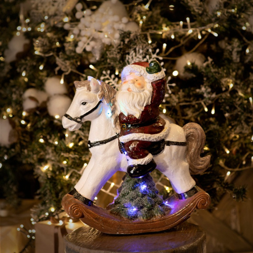 картинка Керамическая фигурка Дед Мороз на коне 35х15х39,8 см от магазина Сантехстрой