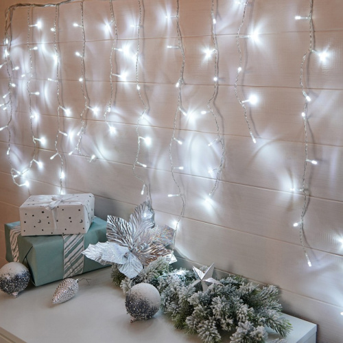 картинка Гирлянда светодиодная Бахрома 3*0,8 м 200 LED БЕЛЫЕ,  прозрачный ПВХ от магазина Сантехстрой