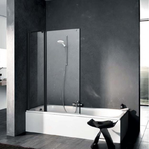 картинка Kermi Pega Штора на ванну PE DTL 1100x1500, прозрачное стекло, цвет: черный от магазина Сантехстрой