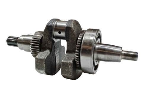 картинка Коленвал LIFAN Diesel 13111/C188F D25 мм шлицевой(L1 type) от магазина Сантехстрой