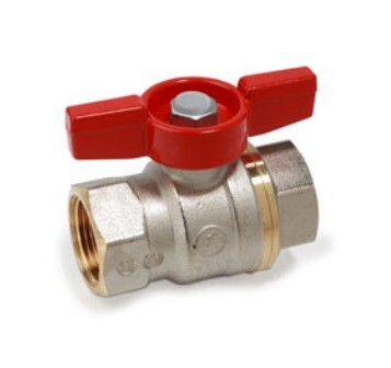 картинка Кран шаровой полнопр. DADO 1/4" B-В ручка - бабочка красная от магазина Сантехстрой