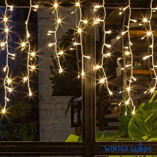картинка Электрическая гирлянда-занавес Winter Glade Теплый белый свет 360 ламп от магазина Сантехстрой