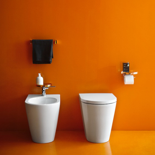 картинка Laufen Kartell Биде напольное 560х370х430мм с 1 отв. под смеситель, без боковых отв, цвет: белый от магазина Сантехстрой