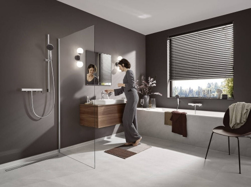 картинка HANSGROHE VIVENIS Смеситель для ванны настенный, однорычажный, цвет хром от магазина Сантехстрой