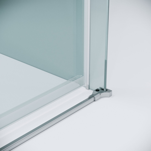 картинка Душевая перегородка 200.K33.04.90.10.00 Classic (90*195) хром, стекло прозрачное, 1 место от магазина Сантехстрой