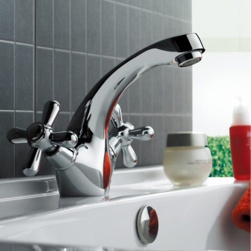 картинка Смеситель для раковины Haiba (HB1025) от магазина Сантехстрой