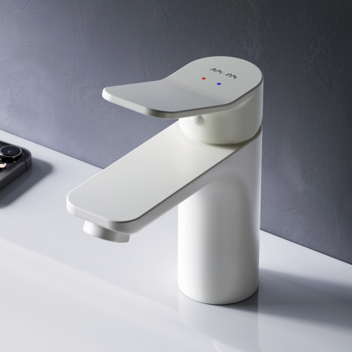 картинка F85A02133 X-Joy, смеситель для умывальника, белый, шт. от магазина Сантехстрой