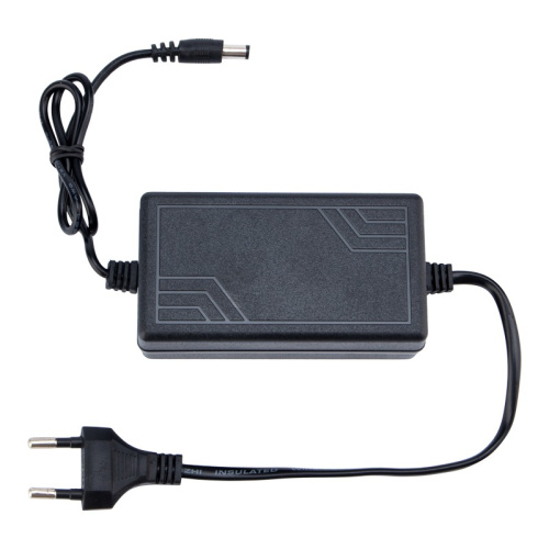 картинка Комплект светодиодной ленты 5 м с блоком питания IP65, теплое белое свечение 3000 К LAMPER от магазина Сантехстрой