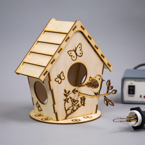 картинка Доска для выжигания «Кормушка для птиц»,  3D модель,  1 шт. ,  пакет REXANT от магазина Сантехстрой