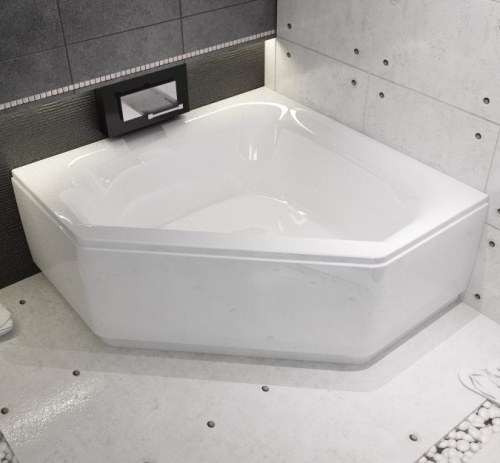 картинка Акриловая ванна Riho Austin 145x145 B005001005 (BA1100500000000) без гидромассажа от магазина Сантехстрой