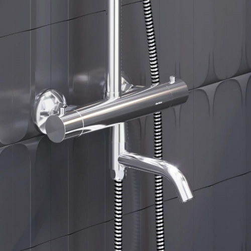 картинка 977810000 Jupiter душевая система ванна/ душ, с ТМС смесителем, хром от магазина Сантехстрой