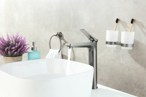 картинка Смеситель для раковины Lemark Bronx (LM3709GM) от магазина Сантехстрой