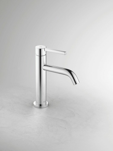 картинка Смеситель для раковины Kludi Nova Fonte Pura керамический картридж, хром (200280515) от магазина Сантехстрой