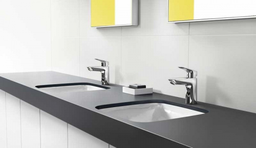 картинка Смеситель для раковины HANSGROHE 71102000 Хром от магазина Сантехстрой
