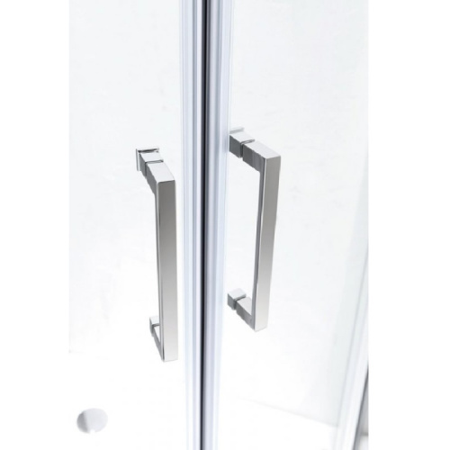 картинка Душевой уголок Cezares Molveno R-1 90х90 профиль Хром стекло прозрачное от магазина Сантехстрой