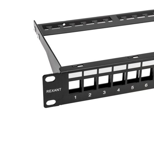 картинка Панель коммутационная наборная 19",  1U,  24 порта,  UTP REXANT PRO от магазина Сантехстрой