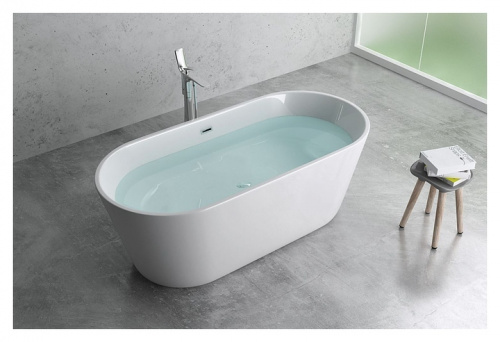 картинка Ванна Art&Max AM-520-1700-790 170х79 см, акрил от магазина Сантехстрой