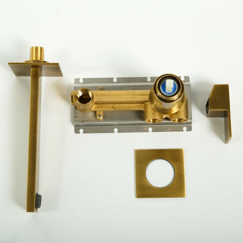 картинка Смеситель для раковины Cezares UNIKA-BLI2-02 Бронза от магазина Сантехстрой