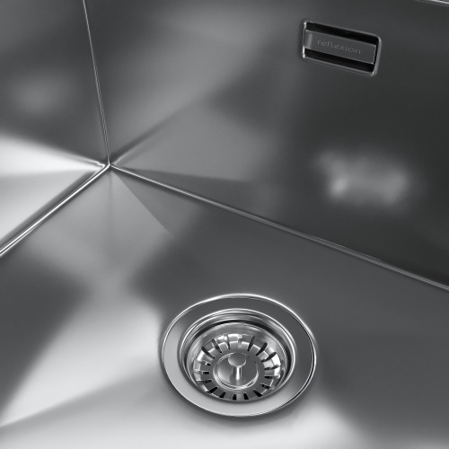 картинка Кухонная мойка Reflexion Iseo RX2260SS полированная сталь от магазина Сантехстрой