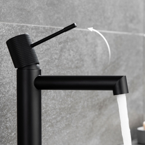 картинка Смеситель для раковины Desire VBF-1D1MB однорычажный, черный от магазина Сантехстрой