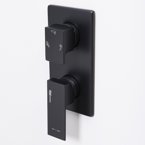 картинка Душевая система WasserKRAFT A16162 Черная матовая от магазина Сантехстрой