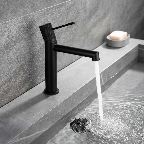 картинка Смеситель для раковины Desire VBF-1D1MB однорычажный, черный от магазина Сантехстрой