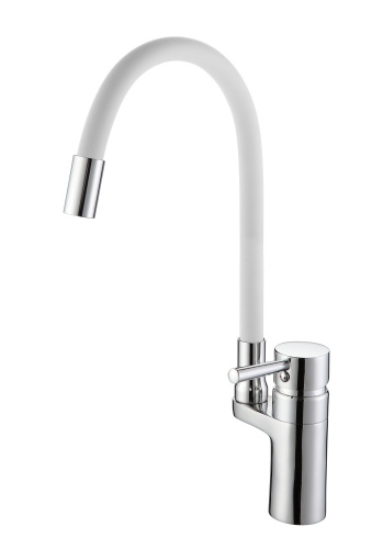 картинка Смеситель для кухни D-lin D157315-3 с силиконовым изливом, белый от магазина Сантехстрой