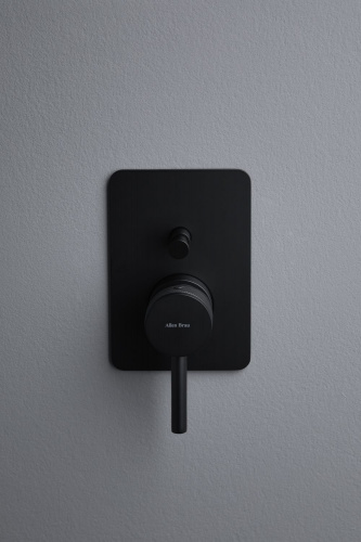 фото смеситель для душа allen brau priority x2 5.31011-31 (с внутренней частью) черный матовый