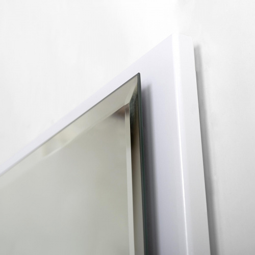 картинка Зеркало Cezares Interni 100 CZR-SPC-INT-1000-900-LED-TCH-WARM-BL с подсветкой Bianco Lucido с сенсорным выключателем и подогревом от магазина Сантехстрой