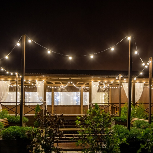 картинка Уличная гирлянда Лофт,  черный каучук,  20 матовых ламп х 5 LED,  влагостойкая IP44 от магазина Сантехстрой