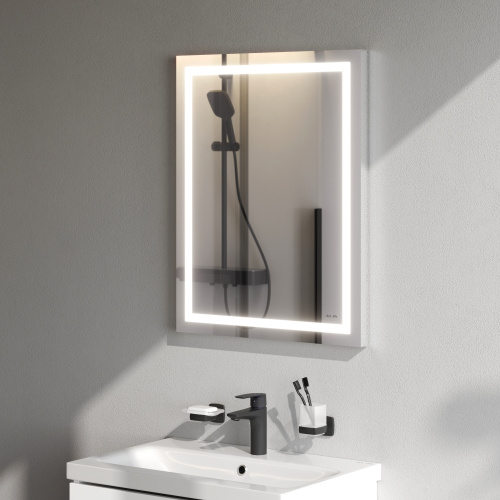 картинка M91AMOX0551WG Универсальное зеркало настенное с контурной LED-подсветкой, 55 см от магазина Сантехстрой