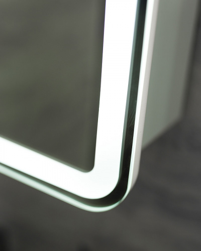 картинка Зеркальный шкаф BelBagno spc-mar-500/800-1a-led-tch Белый от магазина Сантехстрой
