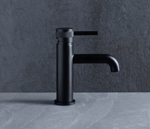 картинка Смеситель для раковины Allen Brau 5.31001-31 Черный от магазина Сантехстрой