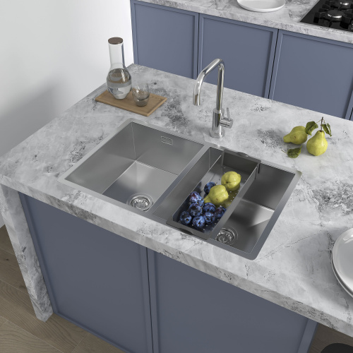 картинка Коландер для кухонной мойки Reflexion Arno RX3014SS полированная сталь от магазина Сантехстрой