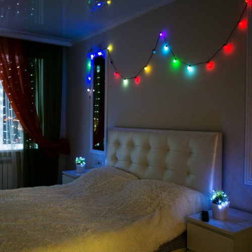 картинка Гирлянда Шарики Ø18мм,  5м,  темно-зеленый ПВХ,  30 диодов,  цвет RGB от магазина Сантехстрой