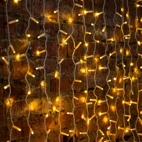 картинка Гирлянда светодиодная Занавес (Дождь),  2х6м,  768 LED ТЕПЛЫЙ БЕЛЫЙ,  белый ПВХ,  IP65, постоянное свечение 230В,  соединяется (шнур питания в комплекте) от магазина Сантехстрой