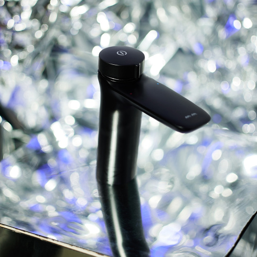 картинка F50A02522 Inspire V2.0, TouchReel см-ль, излив 125 мм, черный, шт. от магазина Сантехстрой