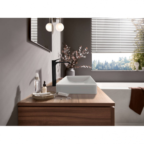 картинка HANSGROHE VIVENIS Смеситель для раковины на 1 отверстие, однорычажный, высокий, цвет черный матовый от магазина Сантехстрой