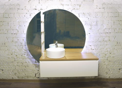 картинка Зеркало-пенал Jorno Solis 34 Sol.11.34/W/JR с подсветкой с бесконтактным выключателем от магазина Сантехстрой