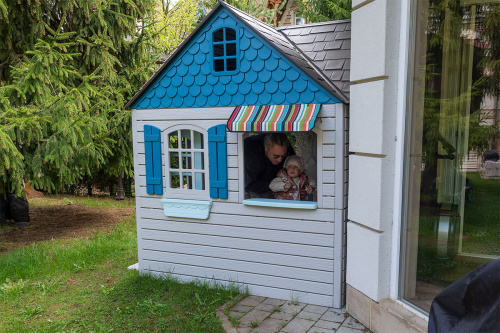картинка Lifetime, США Детский домик Lifetime Playhouse, высота 2.15м от магазина Сантехстрой