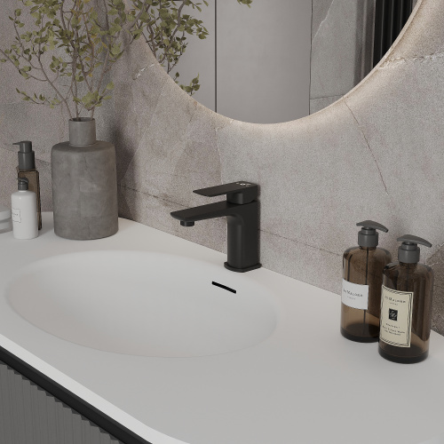 картинка Смеситель для раковины Oliveeka OL-139003-MB, чёрный матовый от магазина Сантехстрой