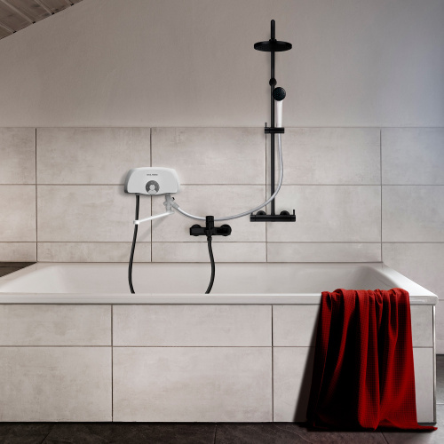 картинка Водонагреватель проточный Royal Thermo SmartFix TS (6,5 kW) - кран+душ от магазина Сантехстрой