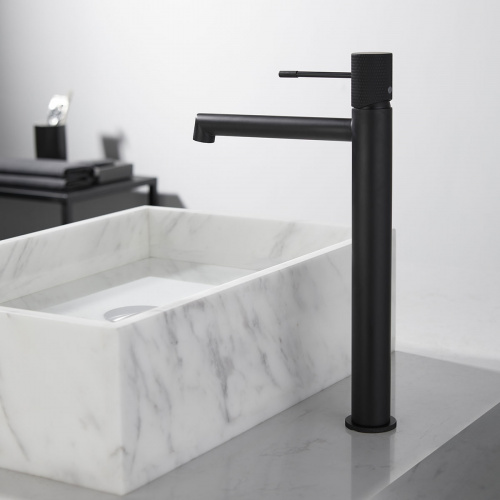 картинка Смеситель для накладной раковины Desire VBF-1D2MB однорычажный, черный от магазина Сантехстрой