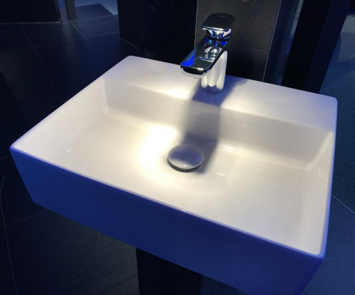 картинка Раковина Villeroy&Boch Memento 2.0 50 4A075001 Альпийский белый от магазина Сантехстрой