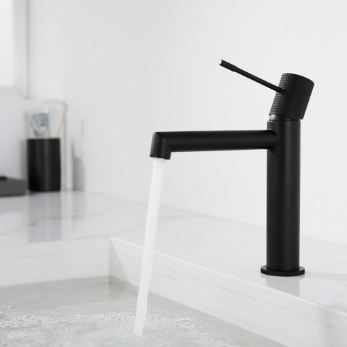 картинка Смеситель для раковины Desire VBF-1D1MB однорычажный, черный от магазина Сантехстрой