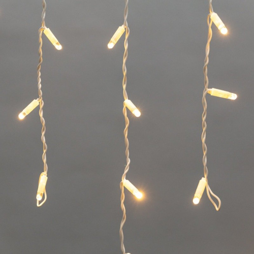 картинка Гирлянда Айсикл (бахрома) светодиодный,  1,8 х 0,5 м,  белый провод,  230 В,  диоды ТЕПЛЫЙ БЕЛЫЙ,  48 LED от магазина Сантехстрой
