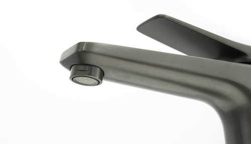 картинка Смеситель для раковины Lemark Bronx (LM3709GM) от магазина Сантехстрой