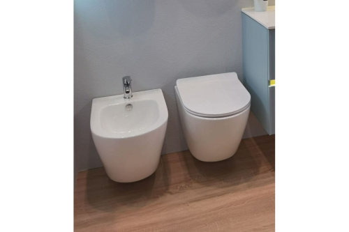 картинка Подвесное биде Art&Max OVALE с креплением AM011BH от магазина Сантехстрой